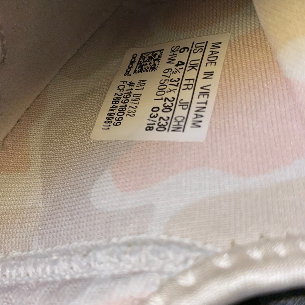 adidas boost - Picture 4 of 4